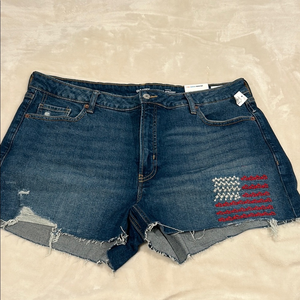 ⚡️Closet Cleanout⚡️ Old Navy Women's Denim Shorts with Flag Design